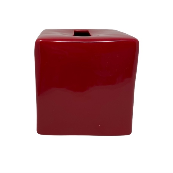 Rae Dunn MERRY CHRISTMAS Red Tissues Box - Picture 7 of 7